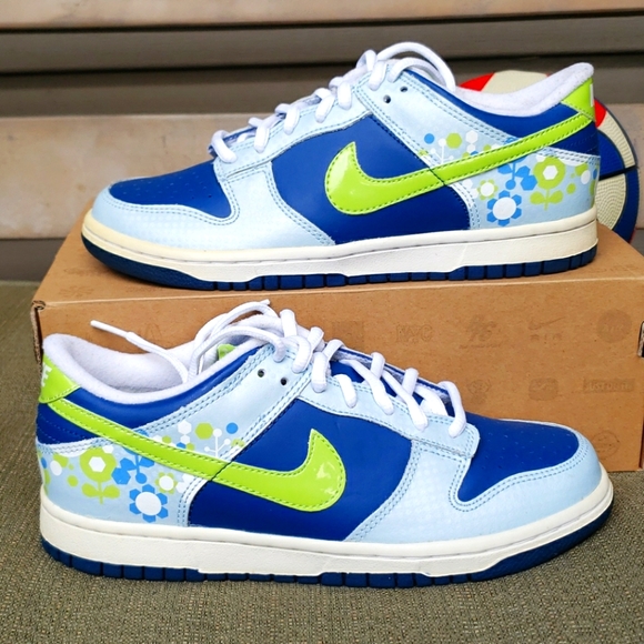 NIKE DUNK LOW GS